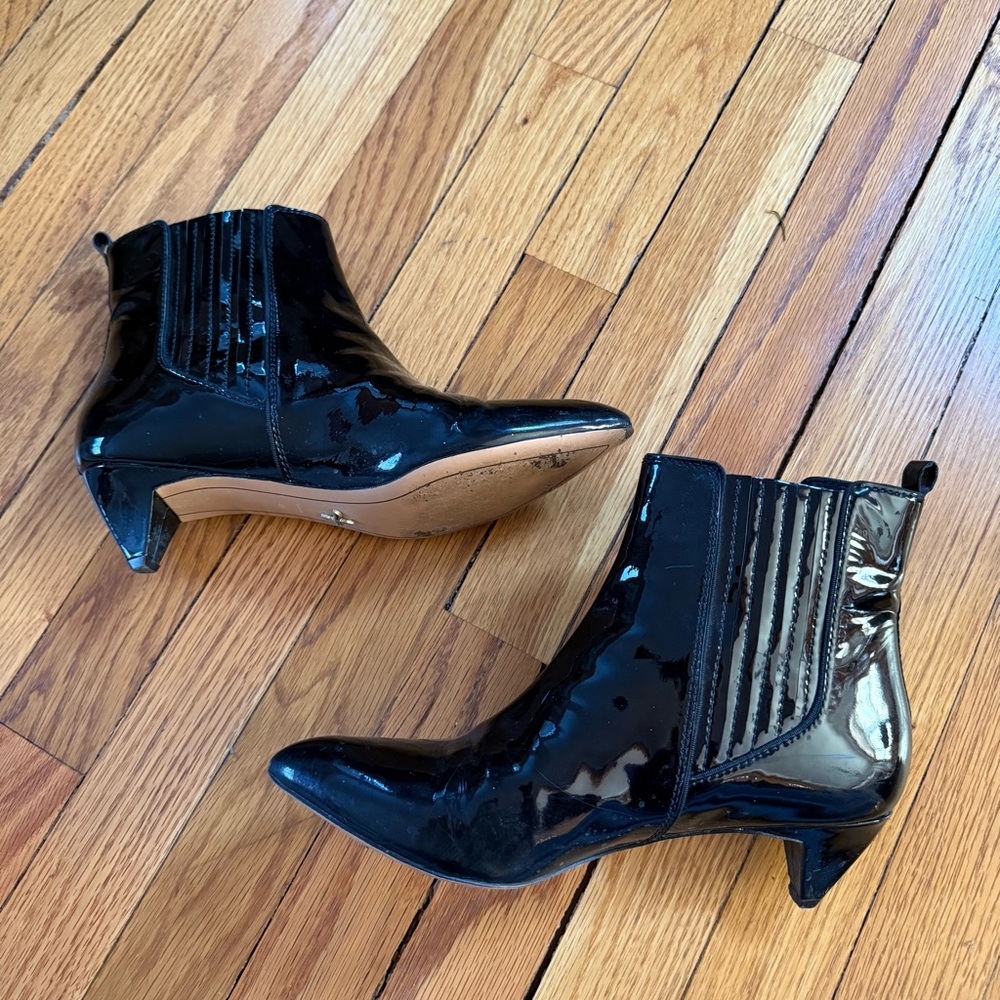 Pour La Victoire Black Patent Leather Ankle Boots 8.5